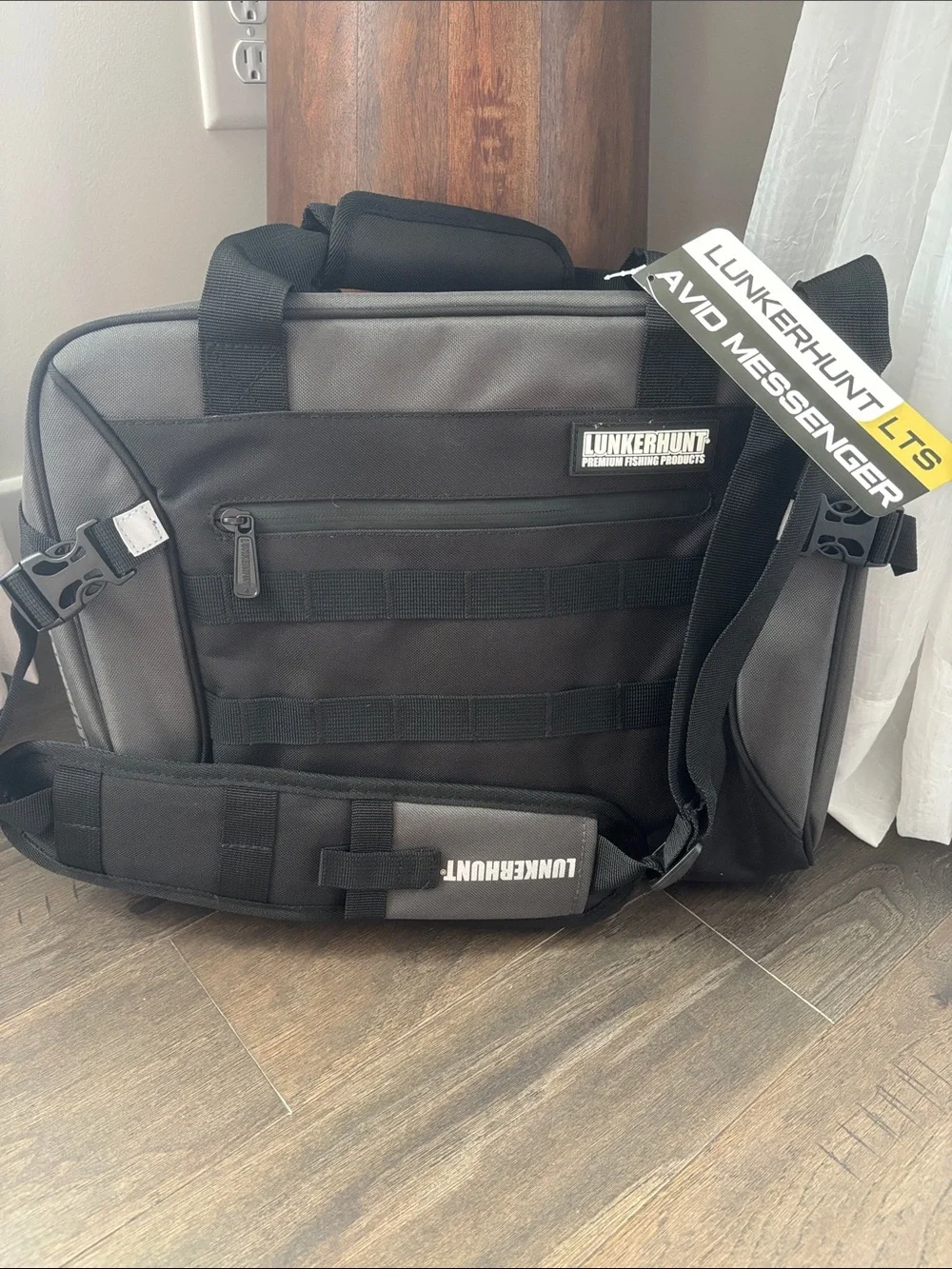 Lunkerhunt LTS AVJD Messenger Bag,tackle storage & tray fishing,water resistant